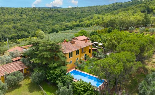 Villa in Laterina Pergine Valdarno, Tuscany, Italy 1