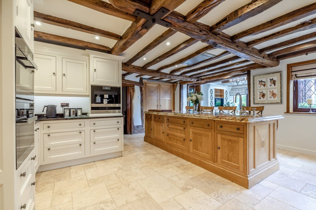 House in Higher Walton, Warrington, England 5 - 18072793