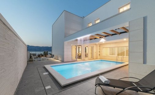 Villa in Supetar, Gespanschaft Split-Dalmatien, Kroatien 1