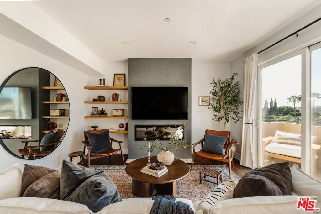Condo in Los Angeles, California, United States 4 - 18074767