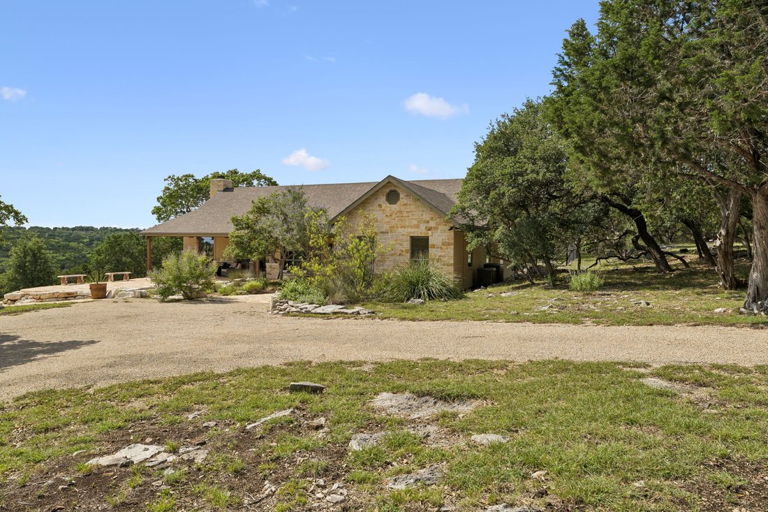 Farm Ranch in Kerrville, Texas, United States 4 - 18077900
