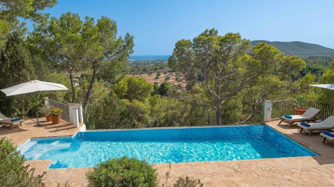 Villa in Ibiza Town, Balearic Islands, Spain 1 - 18071360