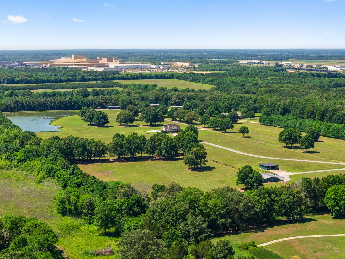 House in Columbus, Mississippi, United States 2 - 18071326