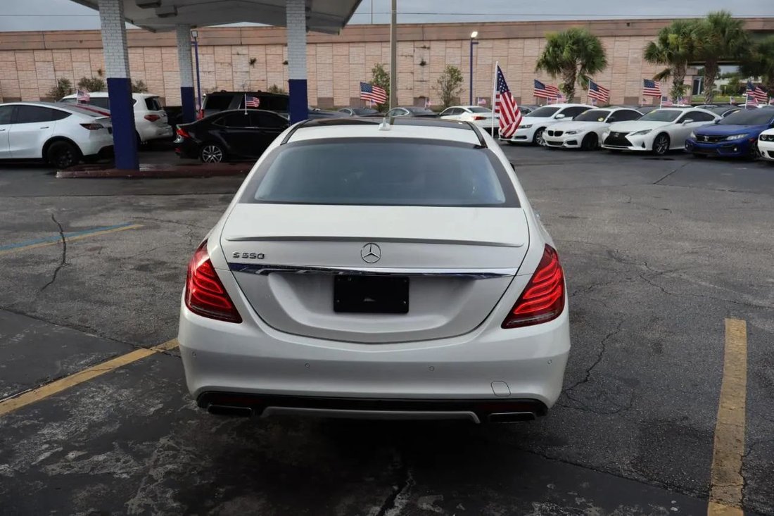 Sedan in Orlando, FL, United States 4 - 18077397