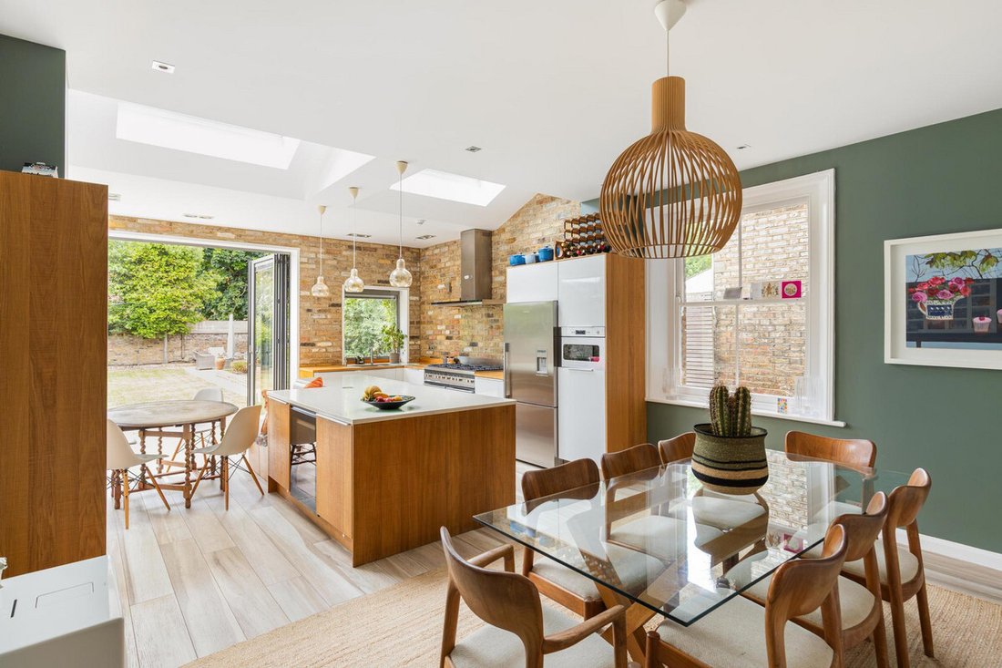 House in West Ealing, Ealing, England 2 - 18078822