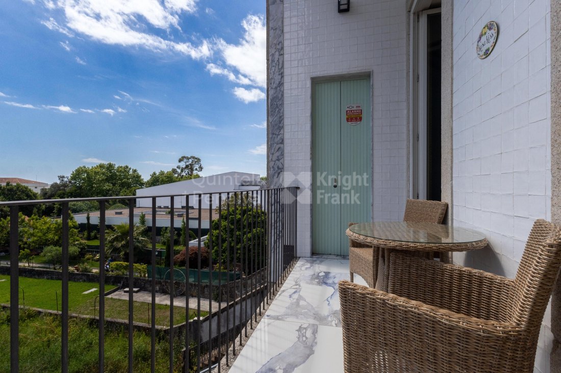 Apartment in Cedofeita, Santo Ildefonso, Se, Miragaia, Sao Nicolau e Vitoria, Porto District, Portugal 2 - 18076997