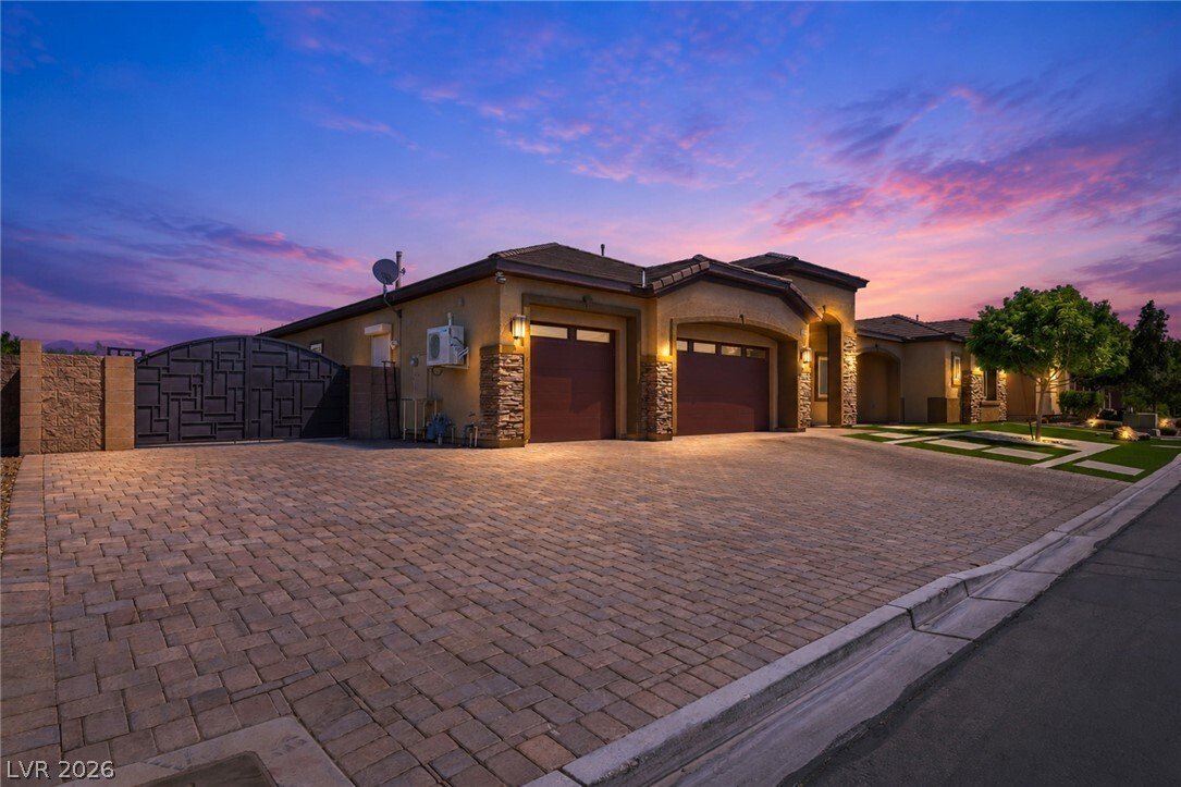 House in Las Vegas, Nevada, United States 2 - 17666673