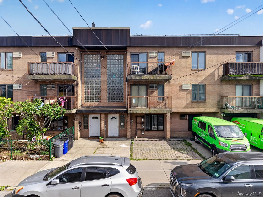 House in New York, New York, United States 1 - 18078886