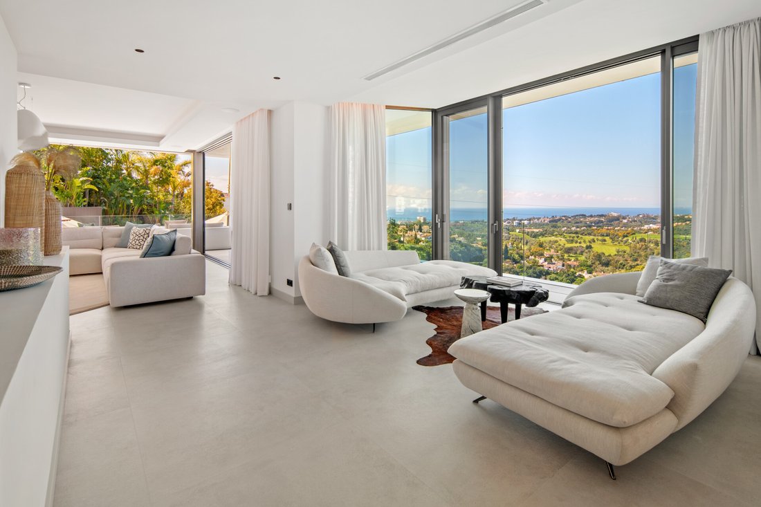 Villa in Marbella, Andalusia, Spain 3 - 18079237