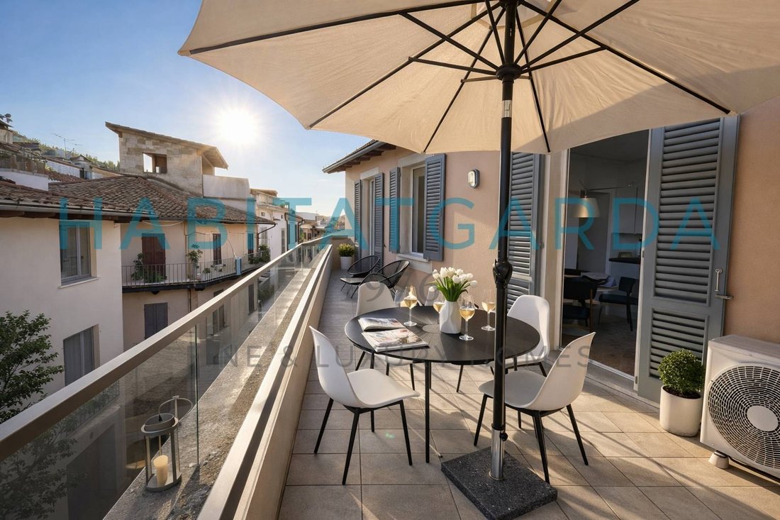 Apartment in Salo, Lombardy, Italy 4 - 18077832