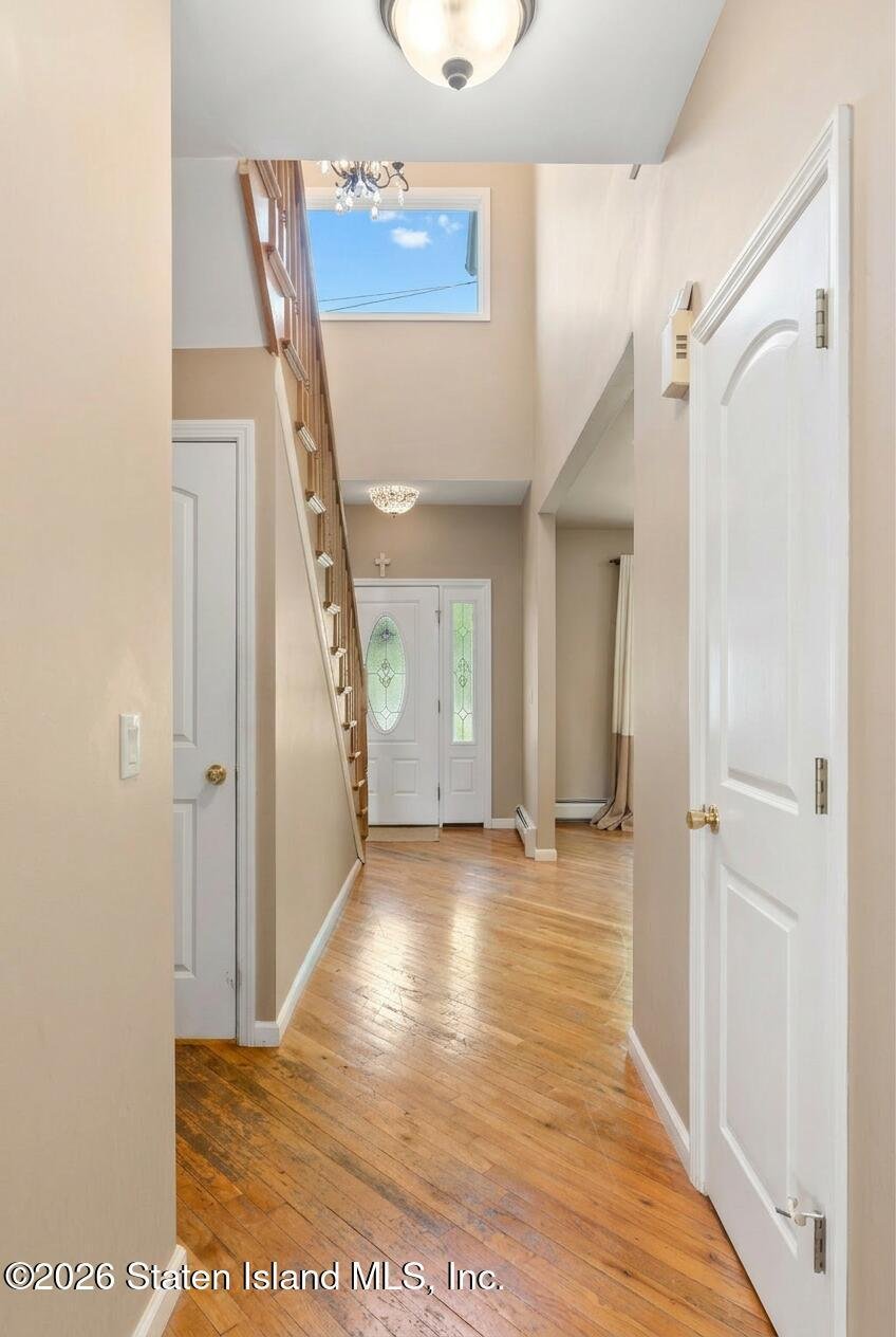 House in Staten Island, NY, United States 5 - 18071408