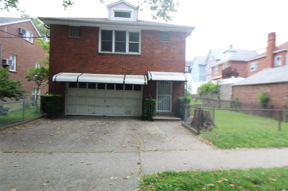 House in New York, New York, United States 2 - 18076138