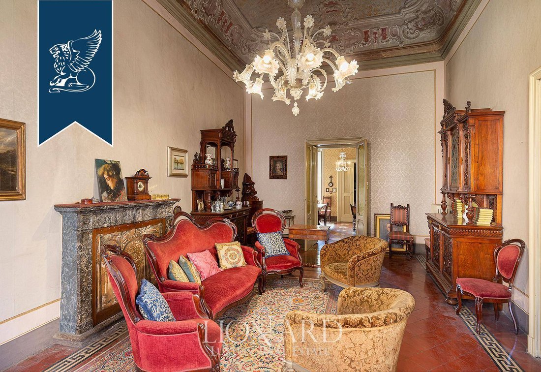 Villa in Center, Cremona, Lombardy 5 - 18077113