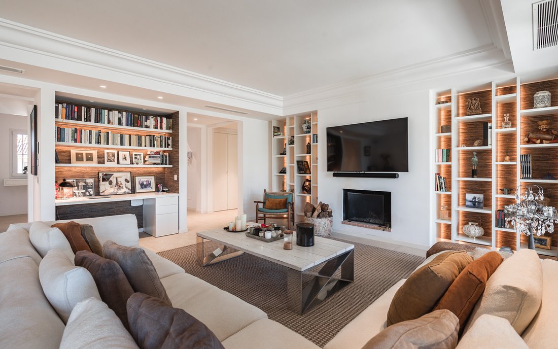 Penthouse in Puerto Banus, Marbella, Spain 2 - 18079382