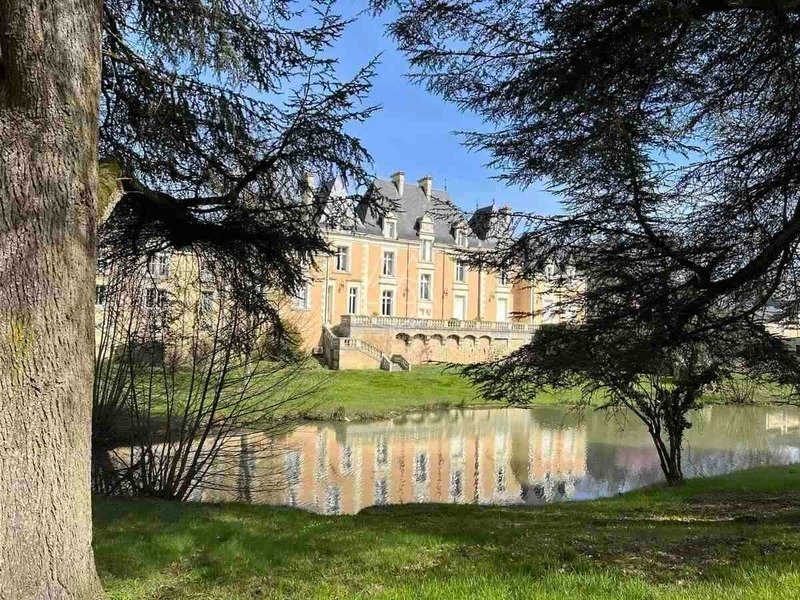 Château à Poitiers, Nouvelle-Aquitaine, France 5 - 16054356