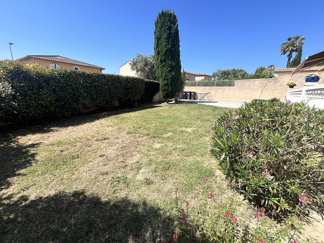 Villa in Nord, Sanary-sur-Mer, France 4 - 18072312