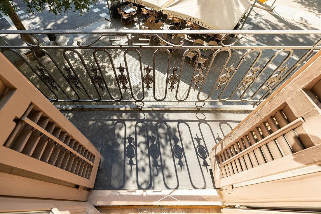 Apartment in Eixample, Barcelona, Spain 4 - 18078359
