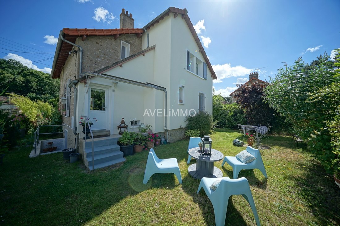 House in La Queue-les-Yvelines, Ile-de-France, France 5 - 18075521