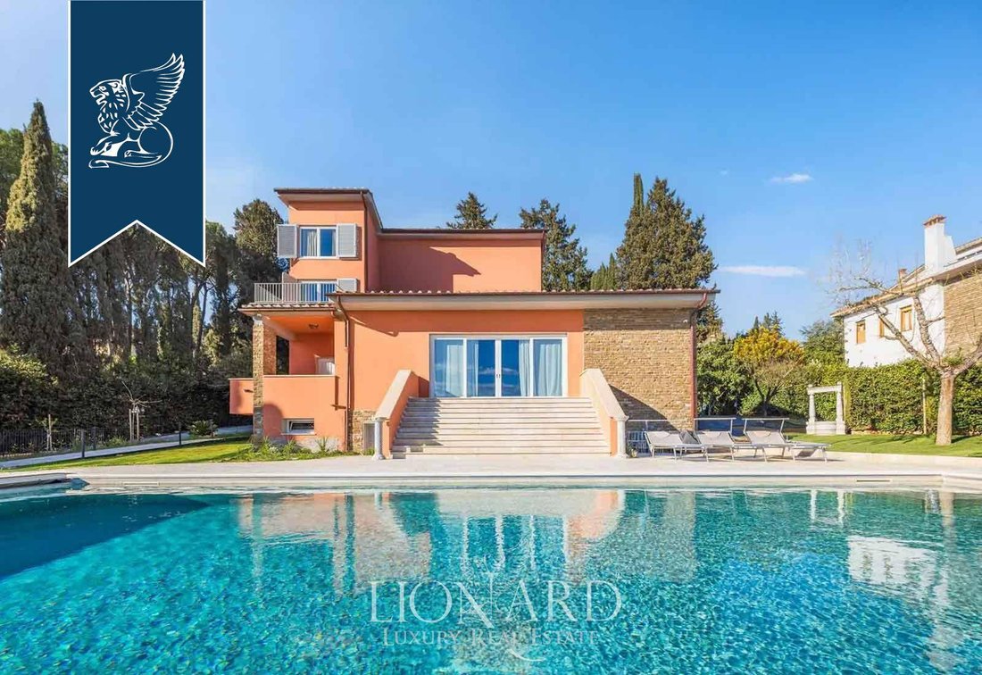 Villa in Fiesole, Tuscany, Italy 2 - 18077115