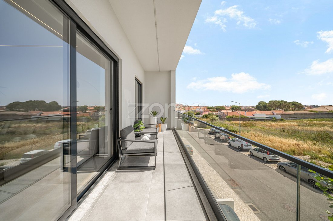 Apartment in Sao Domingos de Rana, Lisbon, Portugal 1 - 18077291