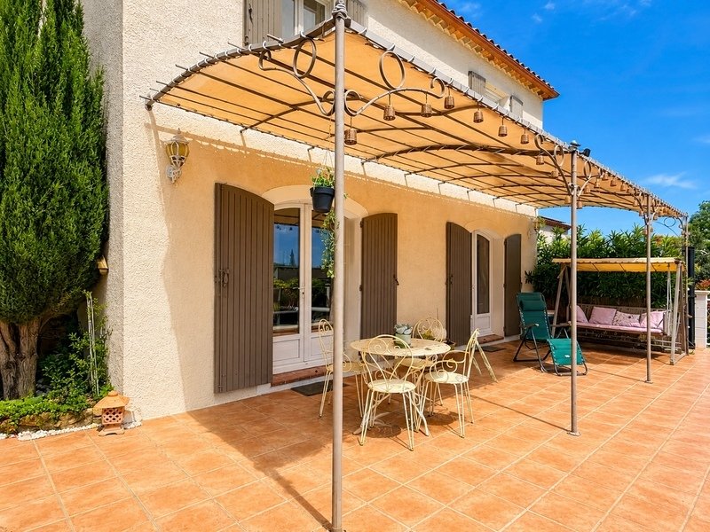 House in Lauris, Provence-Alpes-Côte d'Azur, France 2 - 18073188