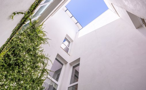 House in Tomares, Andalusia, Spain 1
