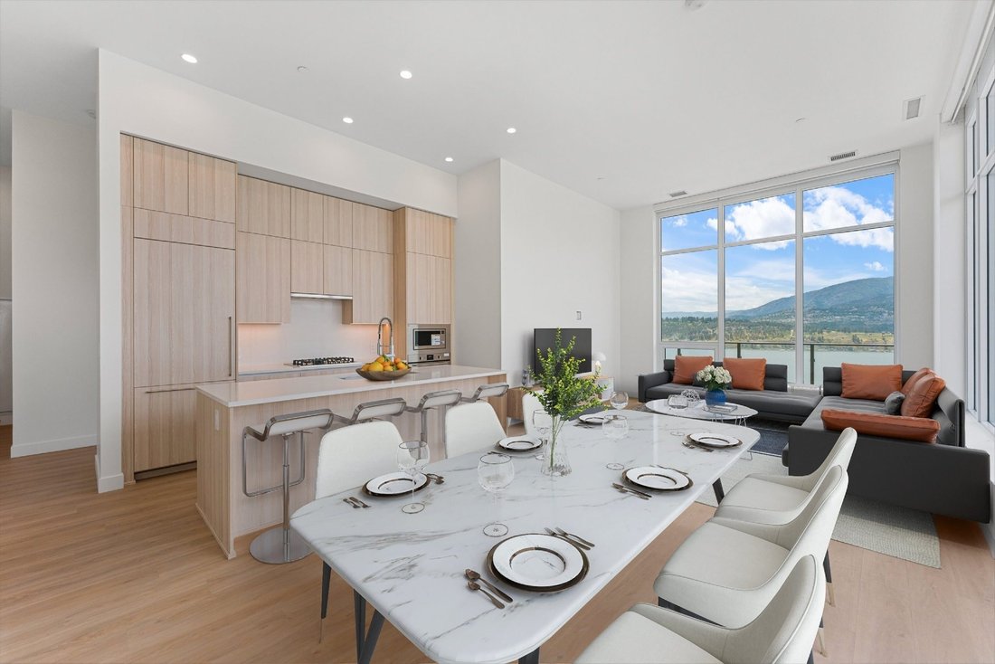 House in Kelowna, British Columbia, Canada 5 - 18077862