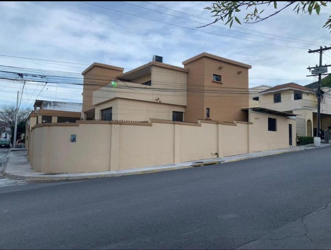 House in Monterrey, Nuevo Leon, Mexico 2 - 18073863