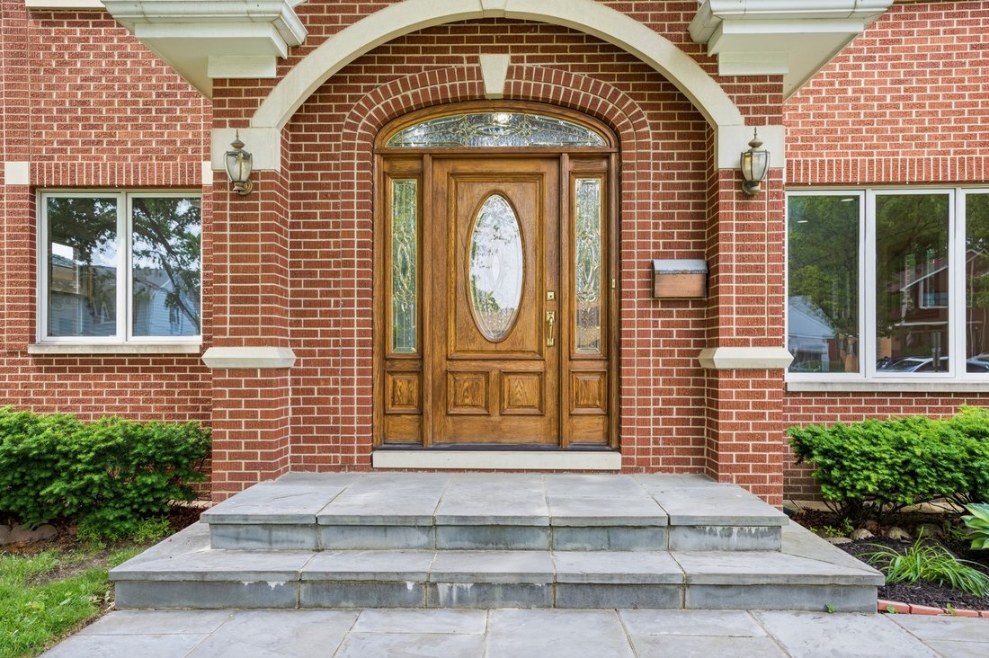 House in Park Ridge, Illinois, United States 2 - 18079024