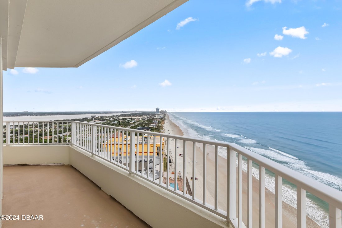 Condo in Daytona Beach, Florida, United States 5 - 18074439
