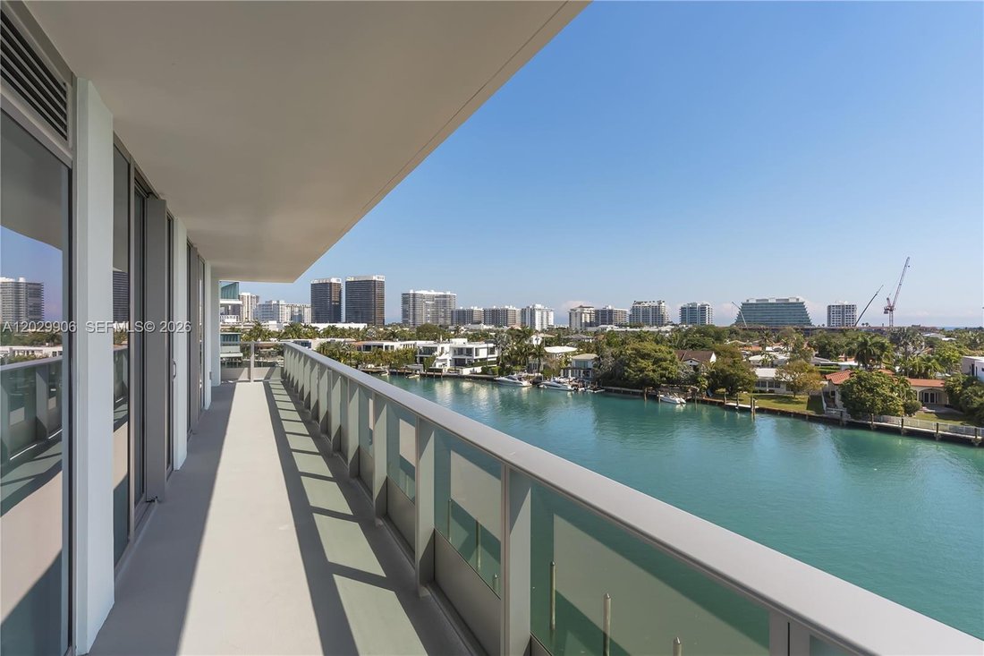 Condo in Bal Harbour, Florida, United States 4 - 18071856