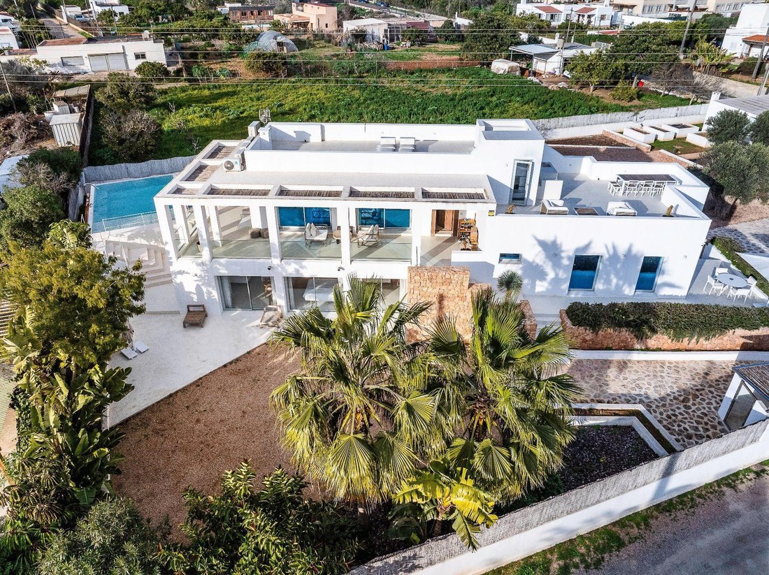 Villa in Jesus, Santa Eularia des Riu, Balearic Islands 4 - 18071336