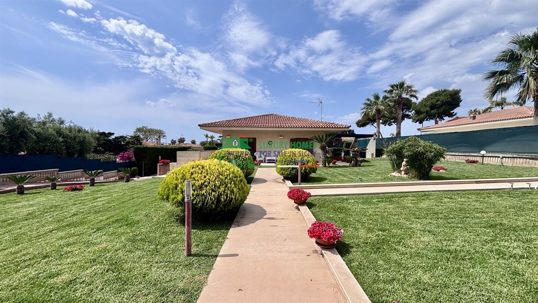 Villa in Marina, Ragusa, Sicily 1 - 18074396