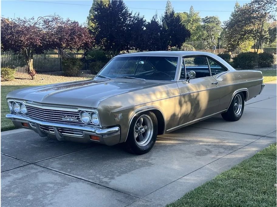 1966 Chevrolet Impala in Roseville, CA, United States 3 - 18073703