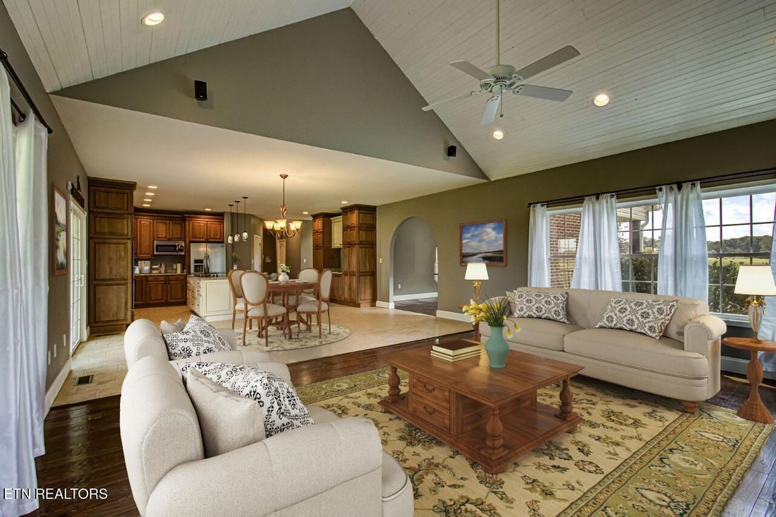 House in Dandridge, Tennessee, United States 3 - 18078032