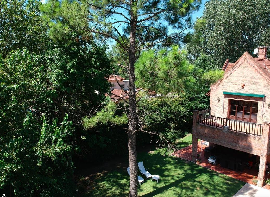 House in Esteban Echeverría, Buenos Aires Province, Argentina 3 - 18073315