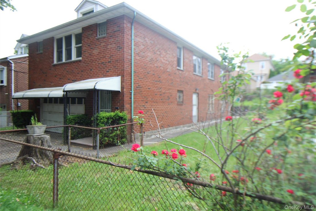 House in New York, New York, United States 4 - 18076138