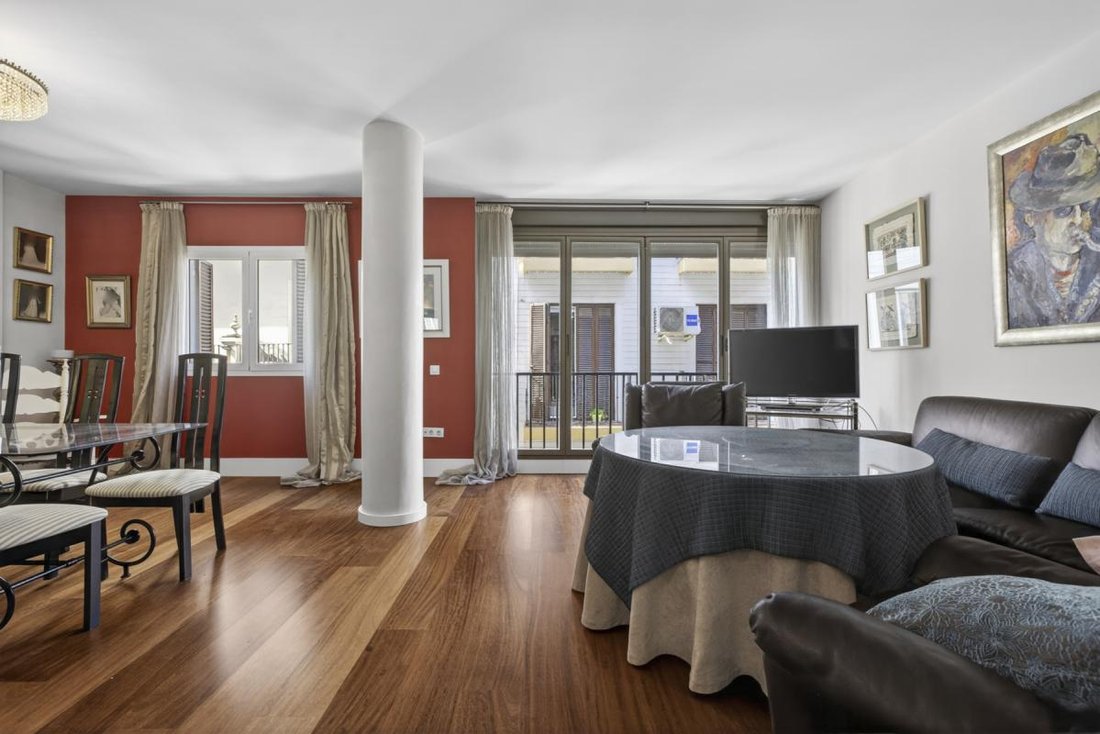 Apartment in Casco Antiguo, Seville, Spain 2 - 18071468