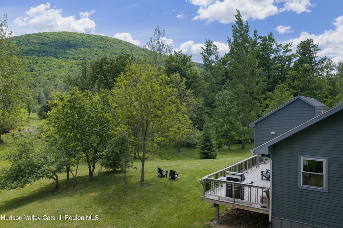 House in Lake Hill, New York, United States 2 - 17968601