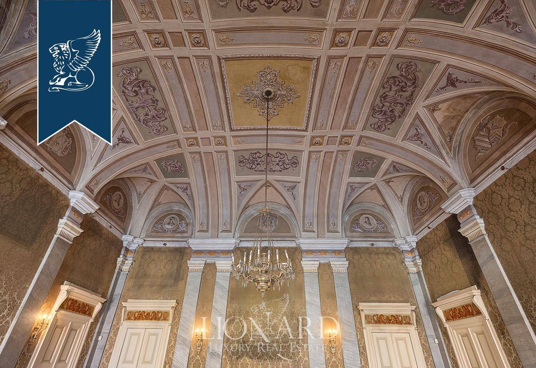 Villa in Center, Cremona, Lombardy 3 - 18077113