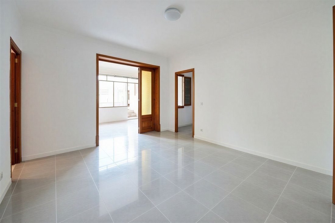 Townhouse in Santa Maria del Cami, Balearic Islands, Spain 4 - 17472201