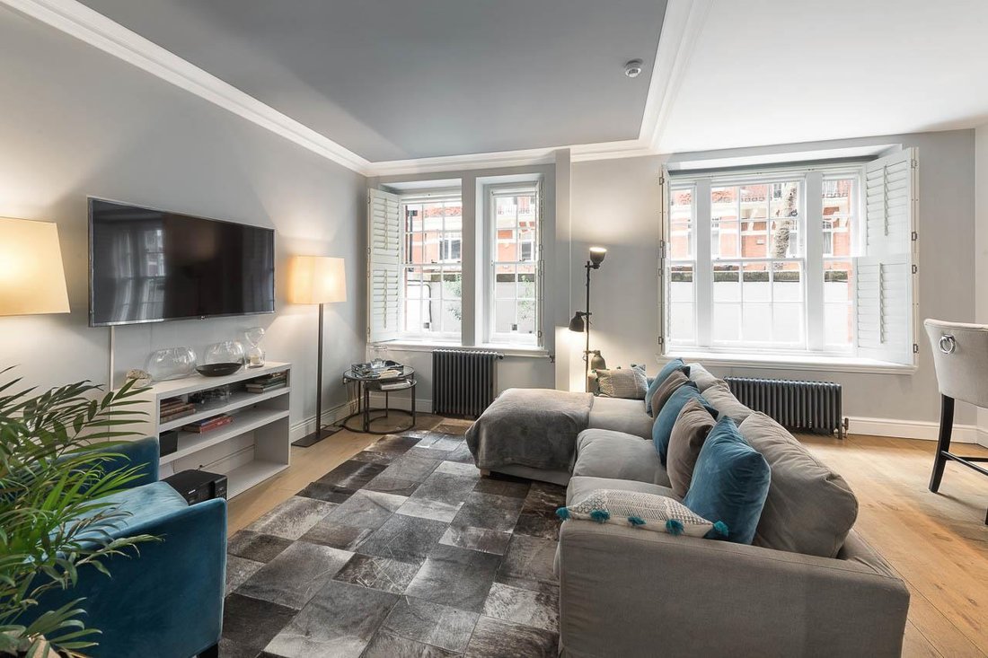 Apartment in Brompton, Kensington And Chelsea, England 2 - 18072714