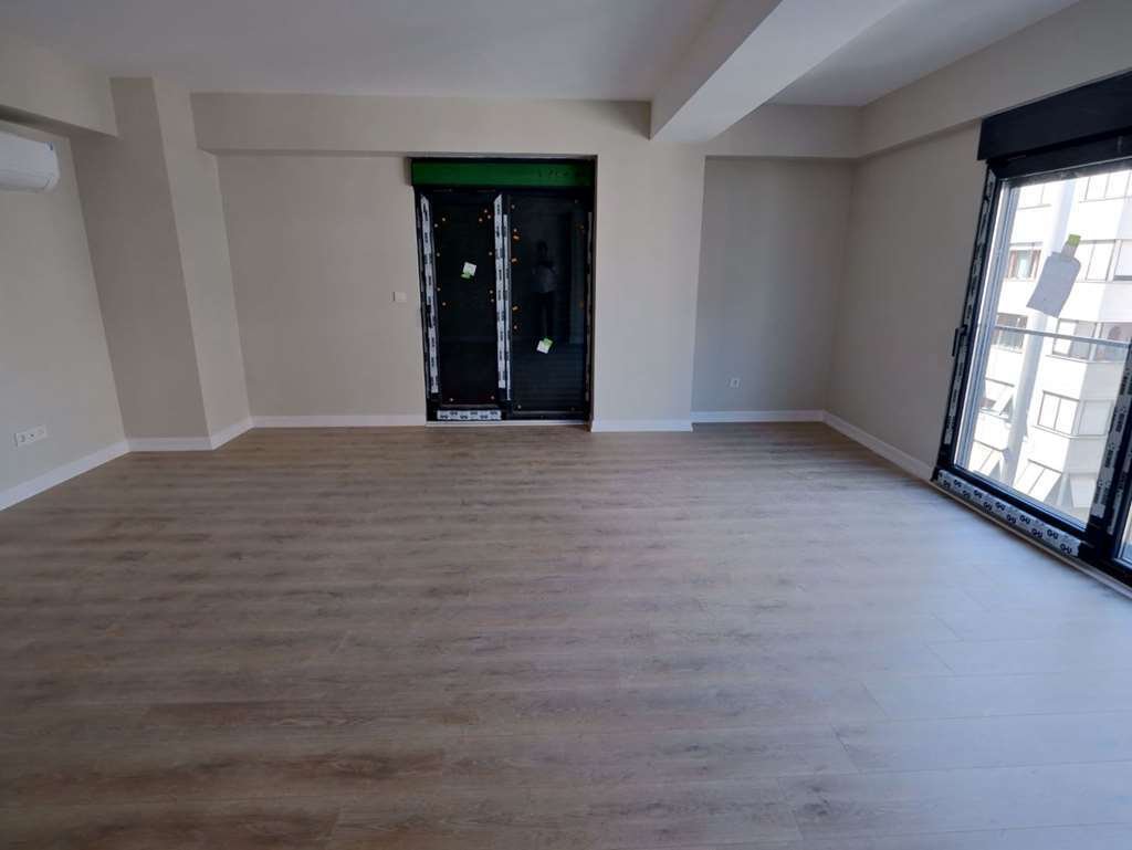 Apartment in İstanbul, İstanbul, Turkey 2 - 18079174