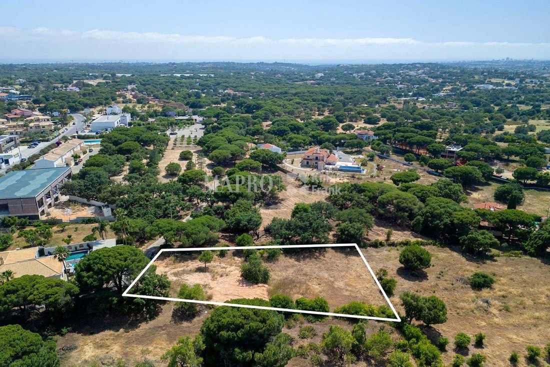 Terreno a Almancil, Algarve, Portogallo 2 - 18039245