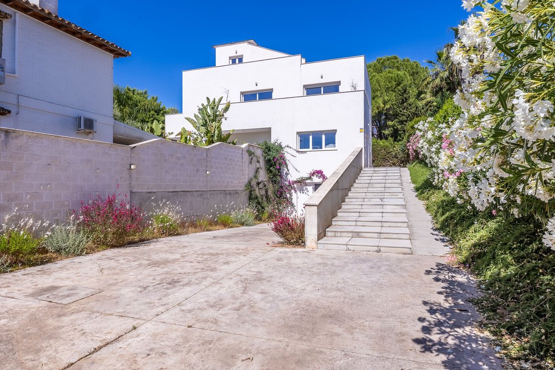 House in Tomares, Andalusia, Spain 2 - 18076563