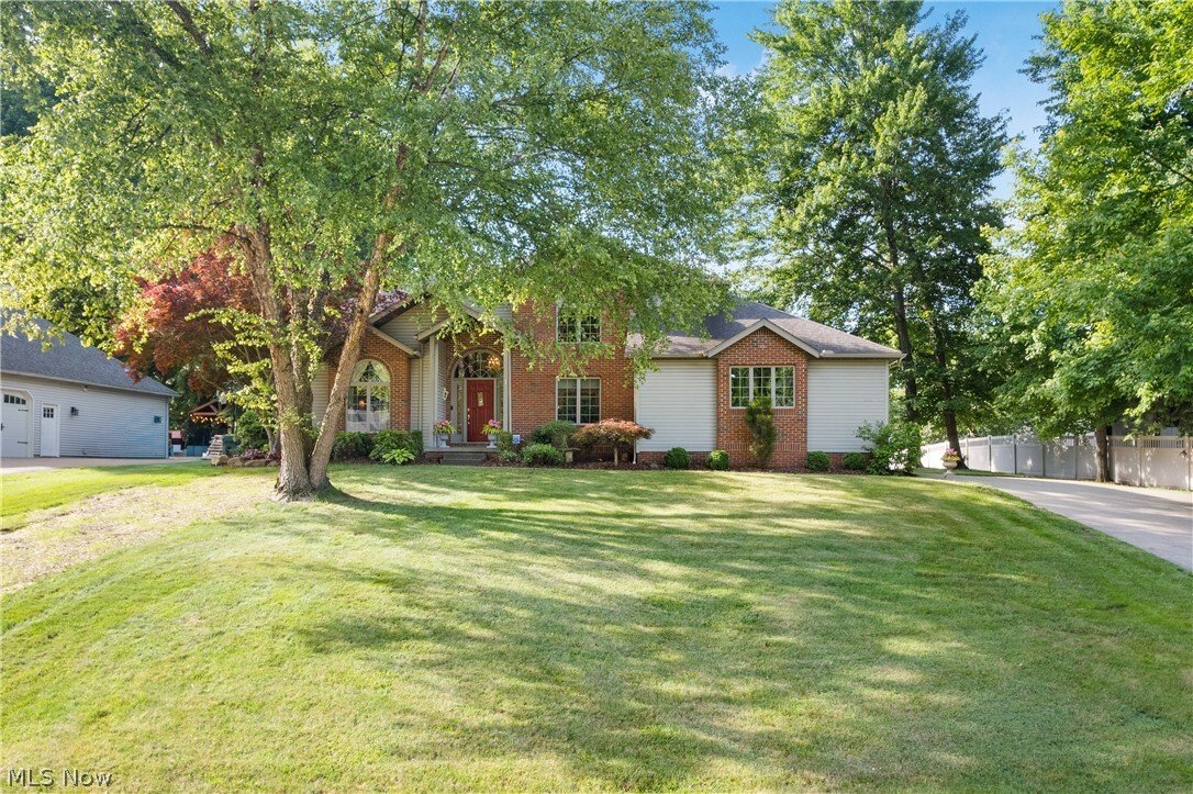 House in Akron, Ohio, United States 2 - 18071626