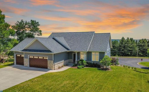 House in Rib Mountain, Wisconsin, United States 1
