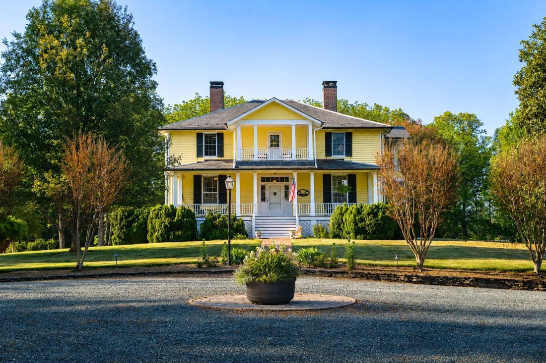 House in Lake Monticello, Virginia, United States 1 - 18035964