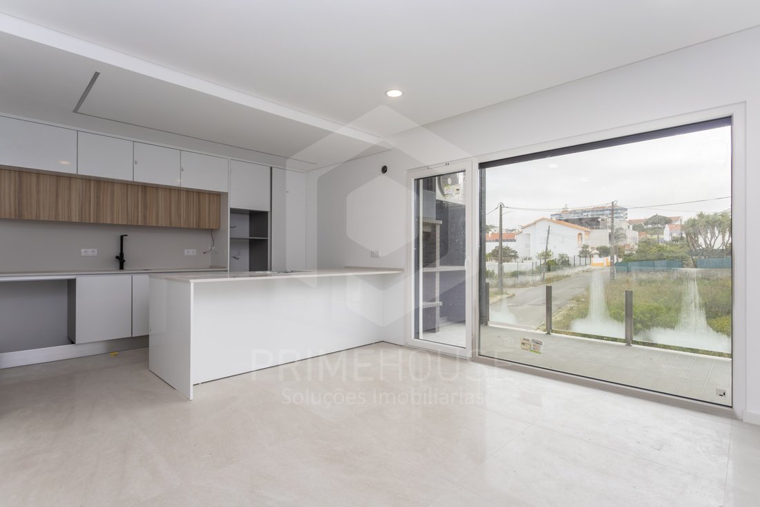 Apartment in Charneca de Caparica e Sobreda, Setubal, Portugal 3 - 17723659