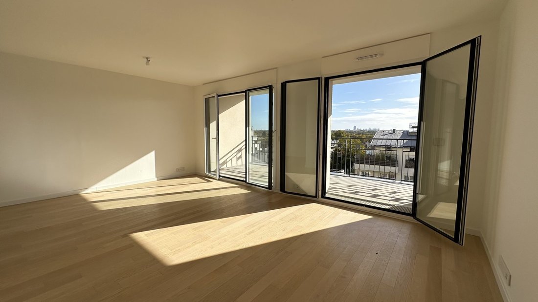 Apartment in Plateau Nord, Suresnes, France 1 - 16490971